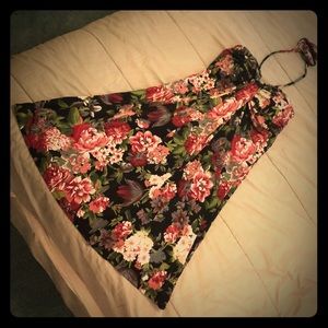 Flower print beach sun dress!